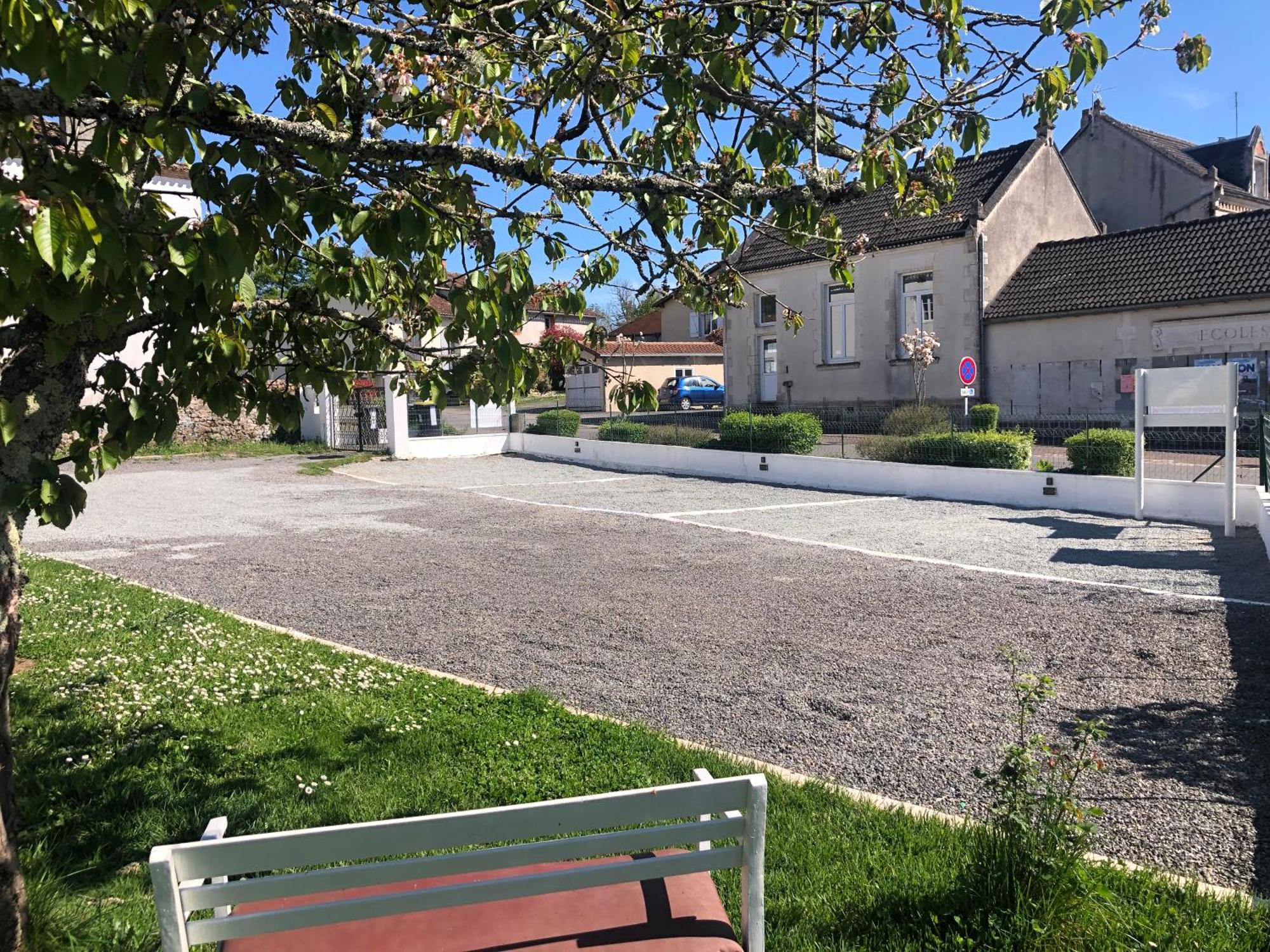 Gite Des Lavandes Oradour-Fanais Exteriör bild